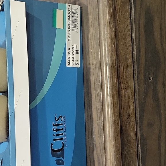 Cliffs Marissa boots size 5.5 - Picture 5 of 5